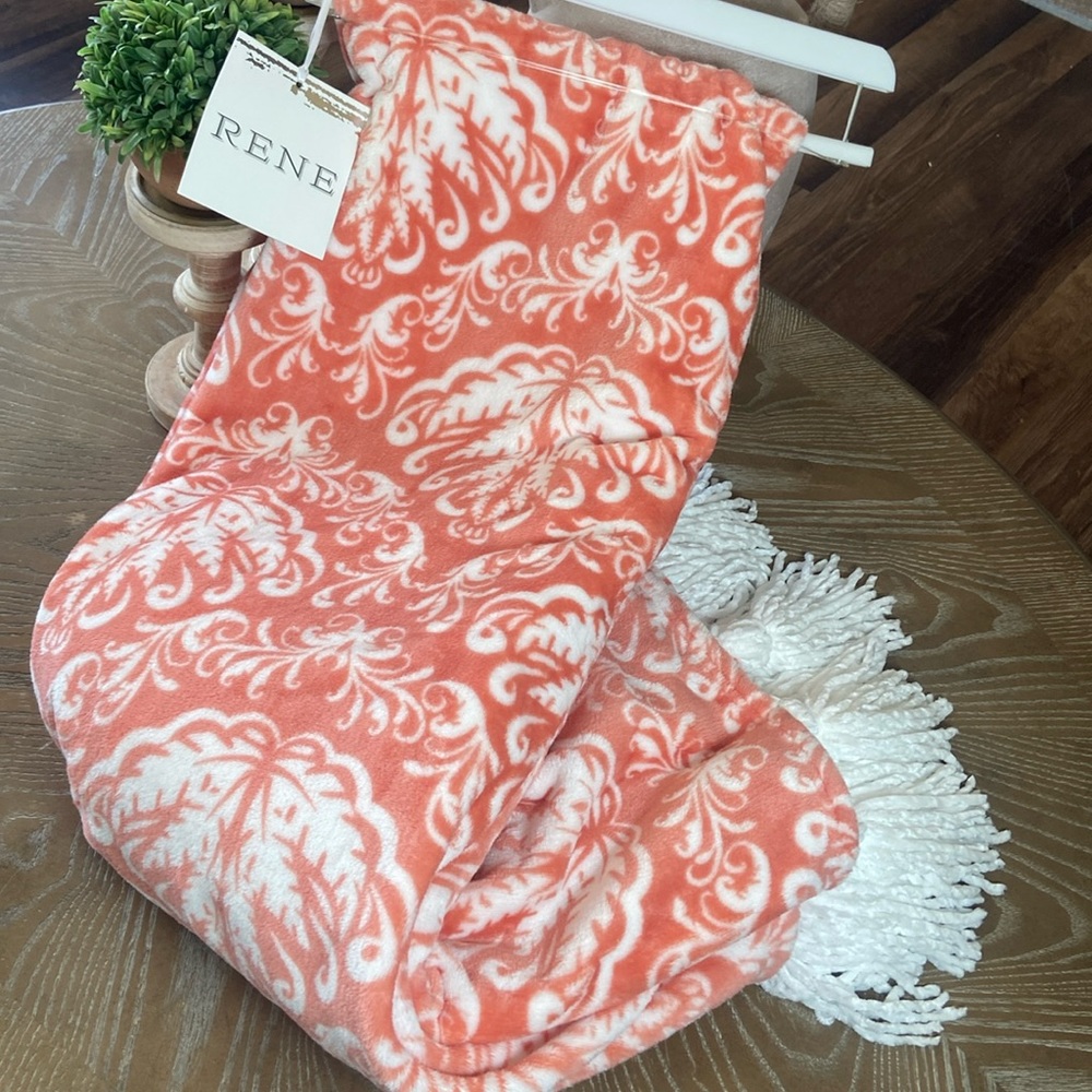 NEW! Shabby Chic Creamy White Pink Toile Paisley Tassel THROW Blanket - Picture 7 of 7